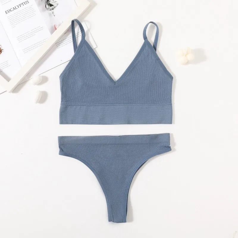 CowLost | product_id-women-seamless-wire-free-bra-high-leg-thong-set-with-u-back |9