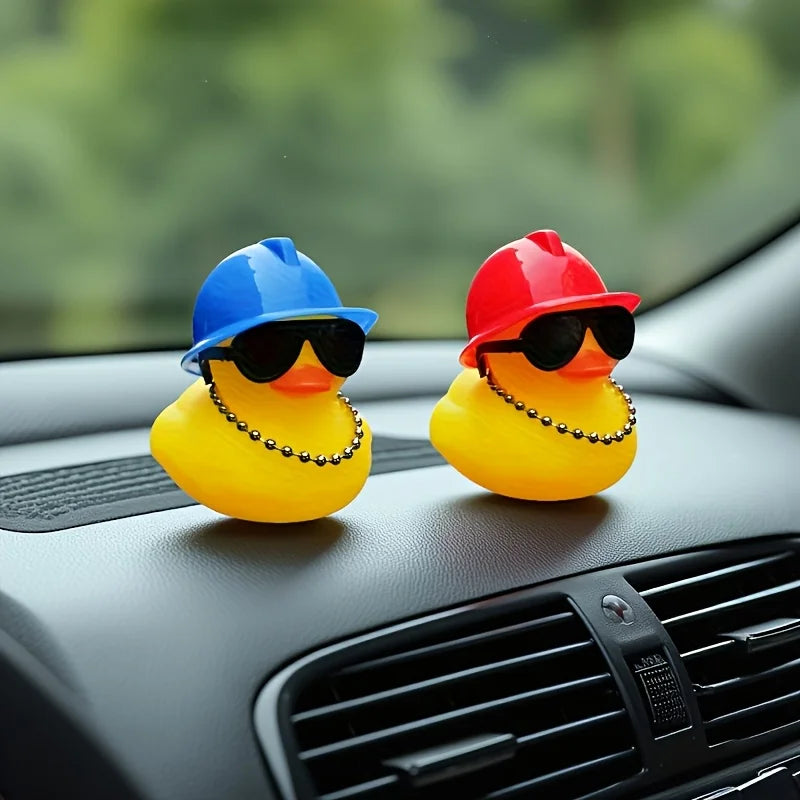CowLost | product_id-1-set-rubber-duck-car-decoration-accessory-worker-duck |1