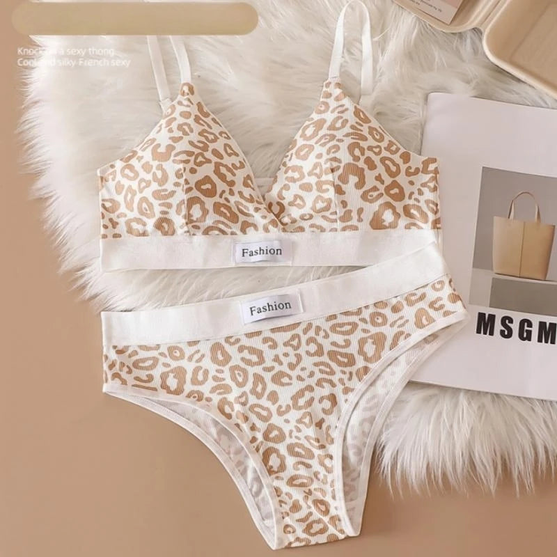 CowLost | product_id-women-s-cotton-push-up-v-neck-bra-low-waist-brief-set-leopard-print |19