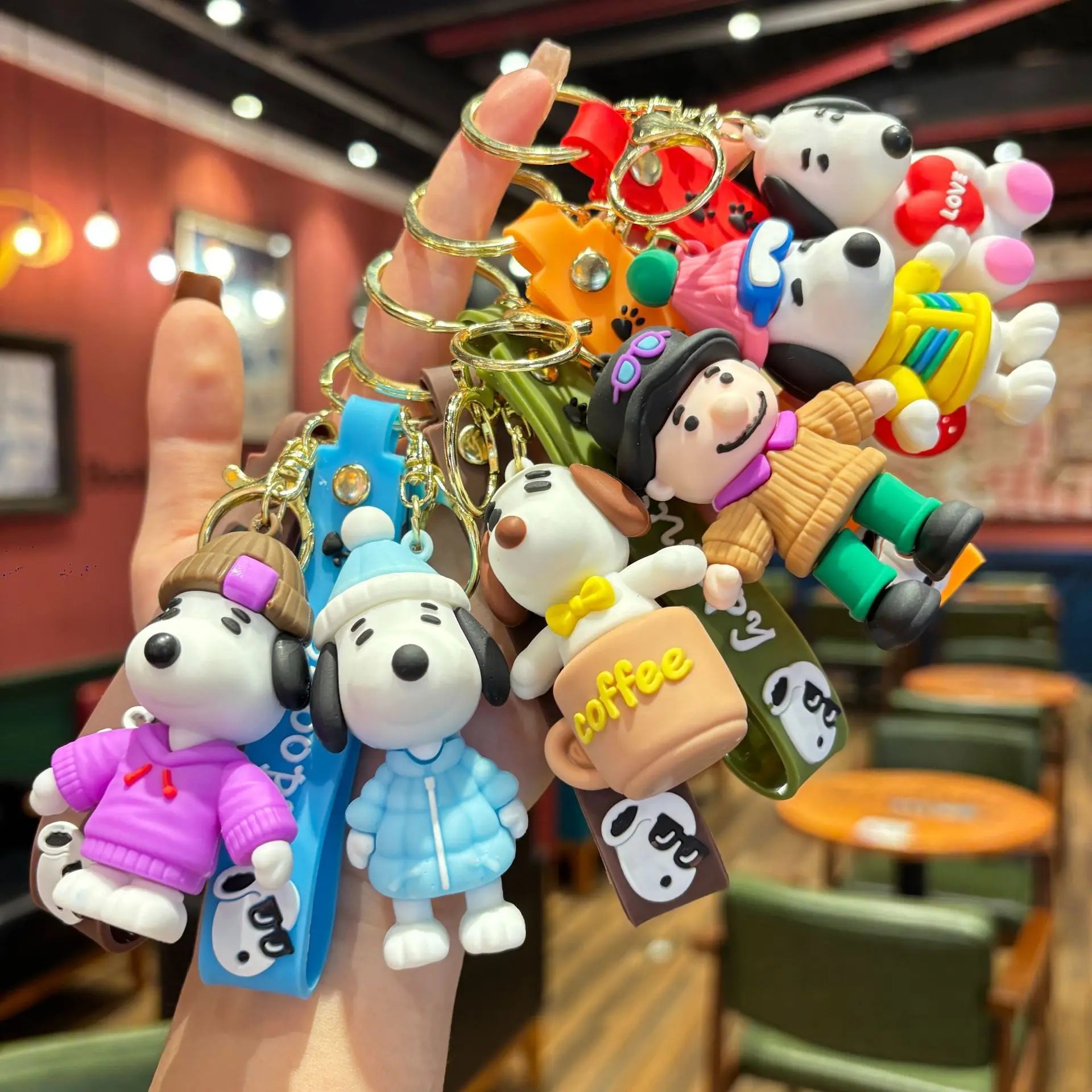 CowLost | product_id-2026-silicone-snoopy-keychain-car-backpack-ornament-birthday-gift |1