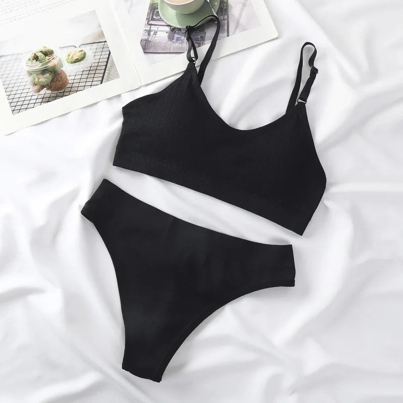 CowLost | product_id-women-seamless-wire-free-push-up-bra-high-waist-thong-set |3