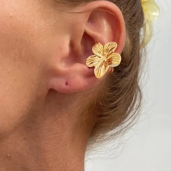 1 PC Simple Metal Starfish Flower Ear Cuff for Women Gold Color Non Piercing Fake Cartilage Earrings