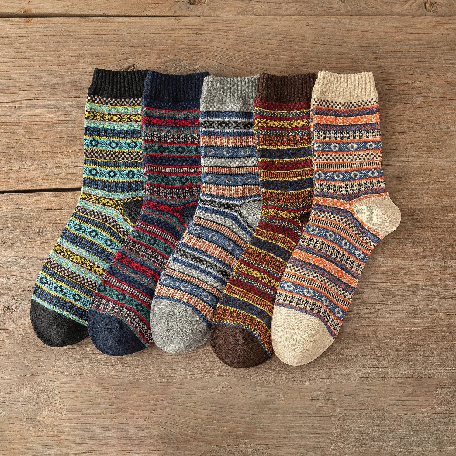 CowLost | sporting-goods-5-pairs-winter-vintage-thick-warm-socks |41