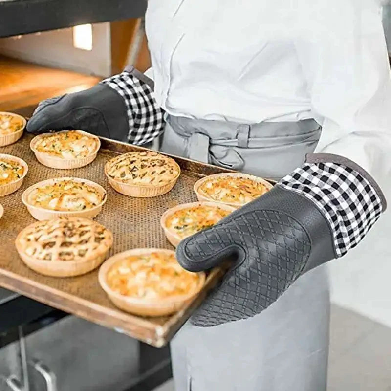 CowLost | silicone-insulated-glove-anti-slip-lengthened-thickened-high-temperature-resistant-kitchen-anti-scalding-device |9