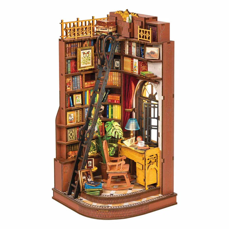 CowLost | fencing-barriers-robotime-rolife-silent-corner-study-diy-book-nook-kit |2