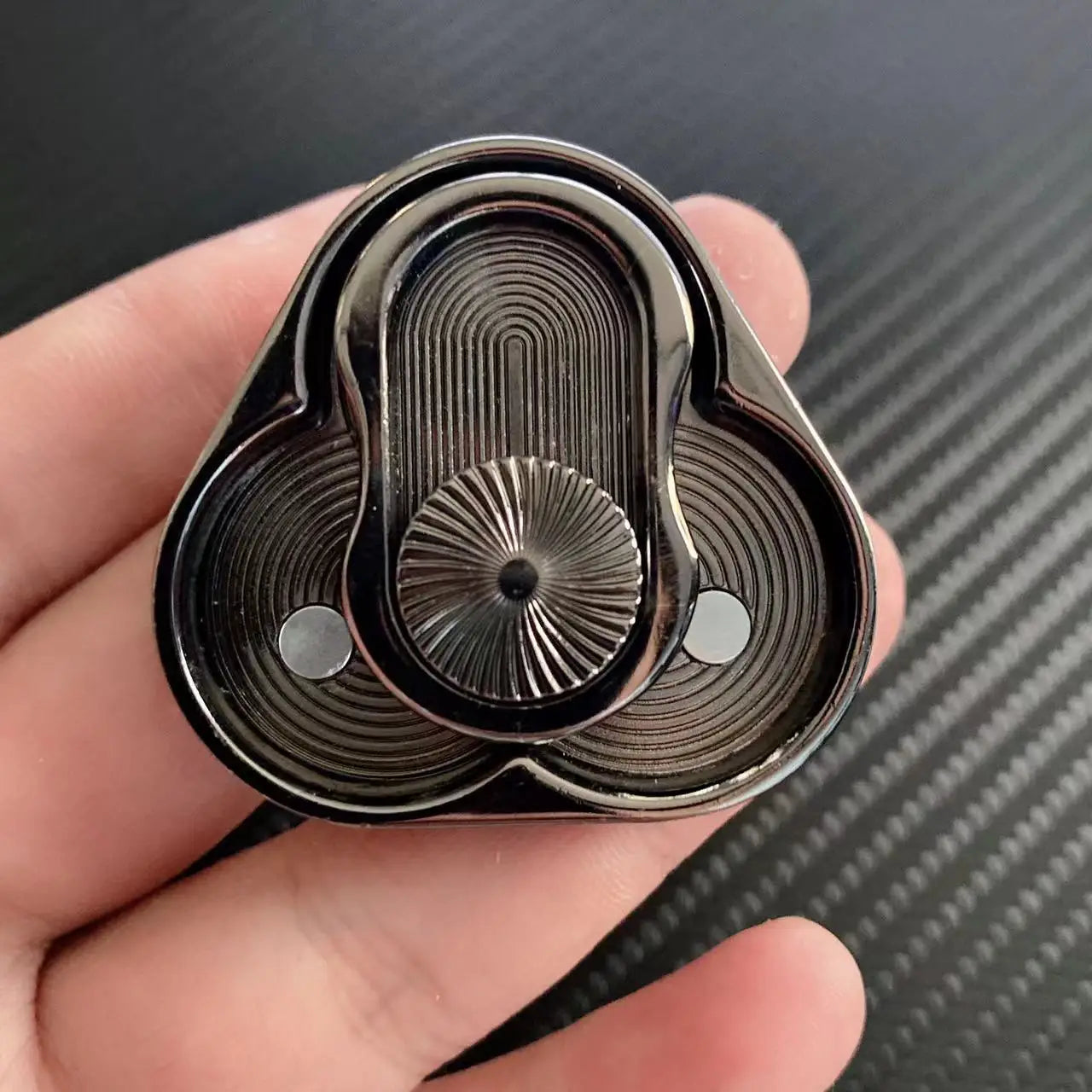 CowLost | product_id-triangle-magnetic-metal-fidget-slider-edc-finger-push-toy-for-stress-relief |12