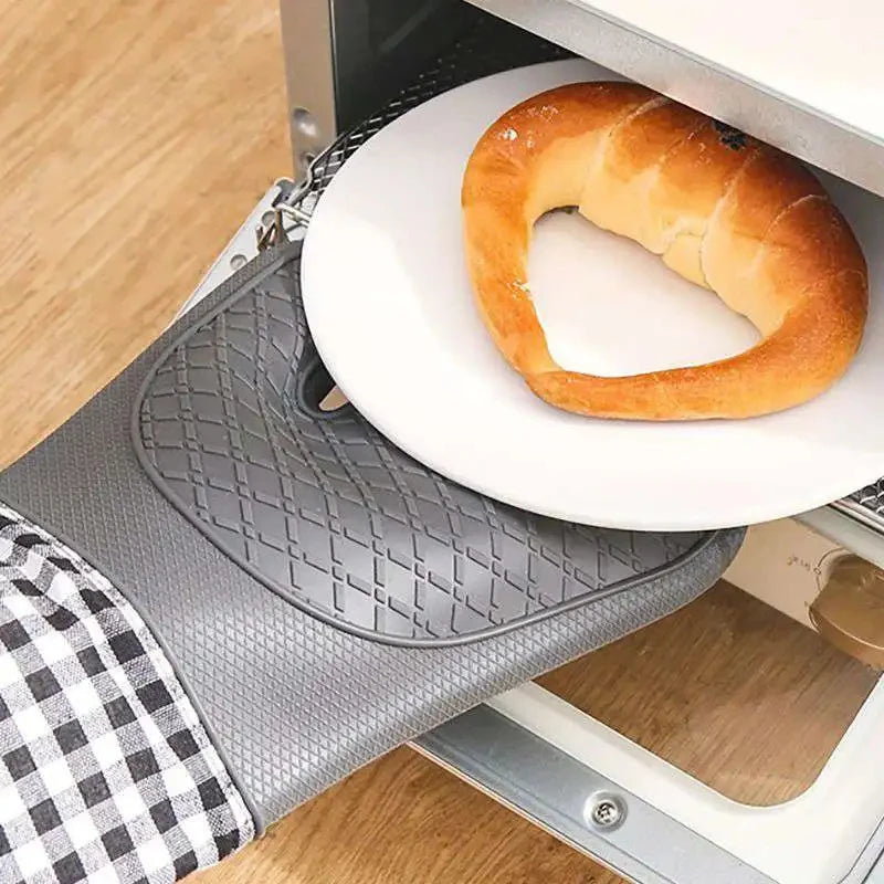 CowLost | silicone-insulated-glove-anti-slip-lengthened-thickened-high-temperature-resistant-kitchen-anti-scalding-device |11
