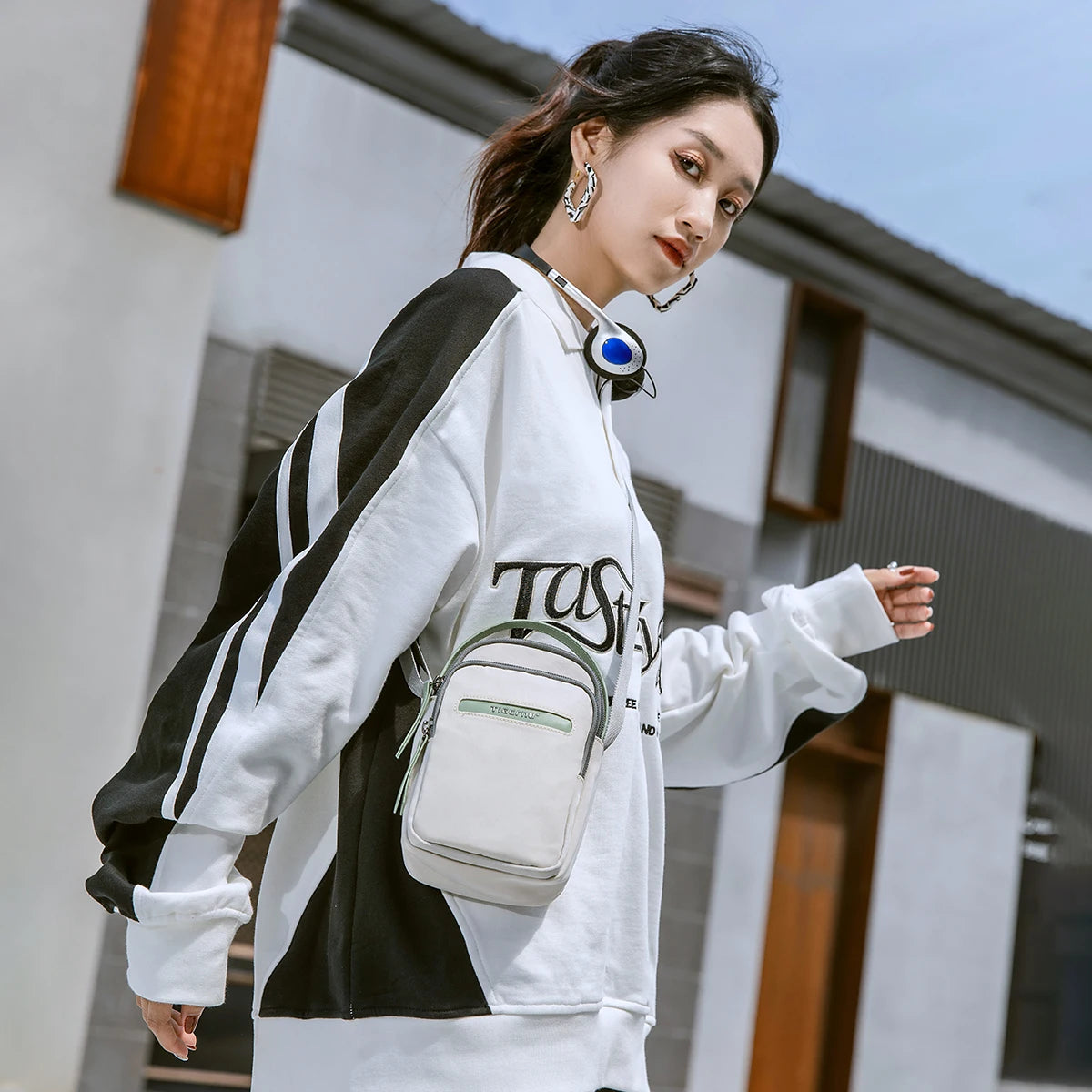 CowLost | tigernu-sling-bag-for-women-fashion-mini-phone-bag |4