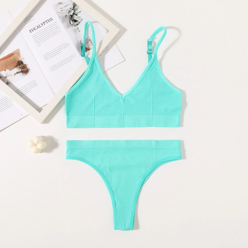 CowLost | product_id-women-seamless-wire-free-push-up-bra-high-rise-brief-set-v-neck-lingerie |2