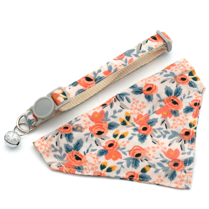 CowLost | activewear-pants-adjustable-little-daisy-dog-and-cat-neck-scarf-bandana |11