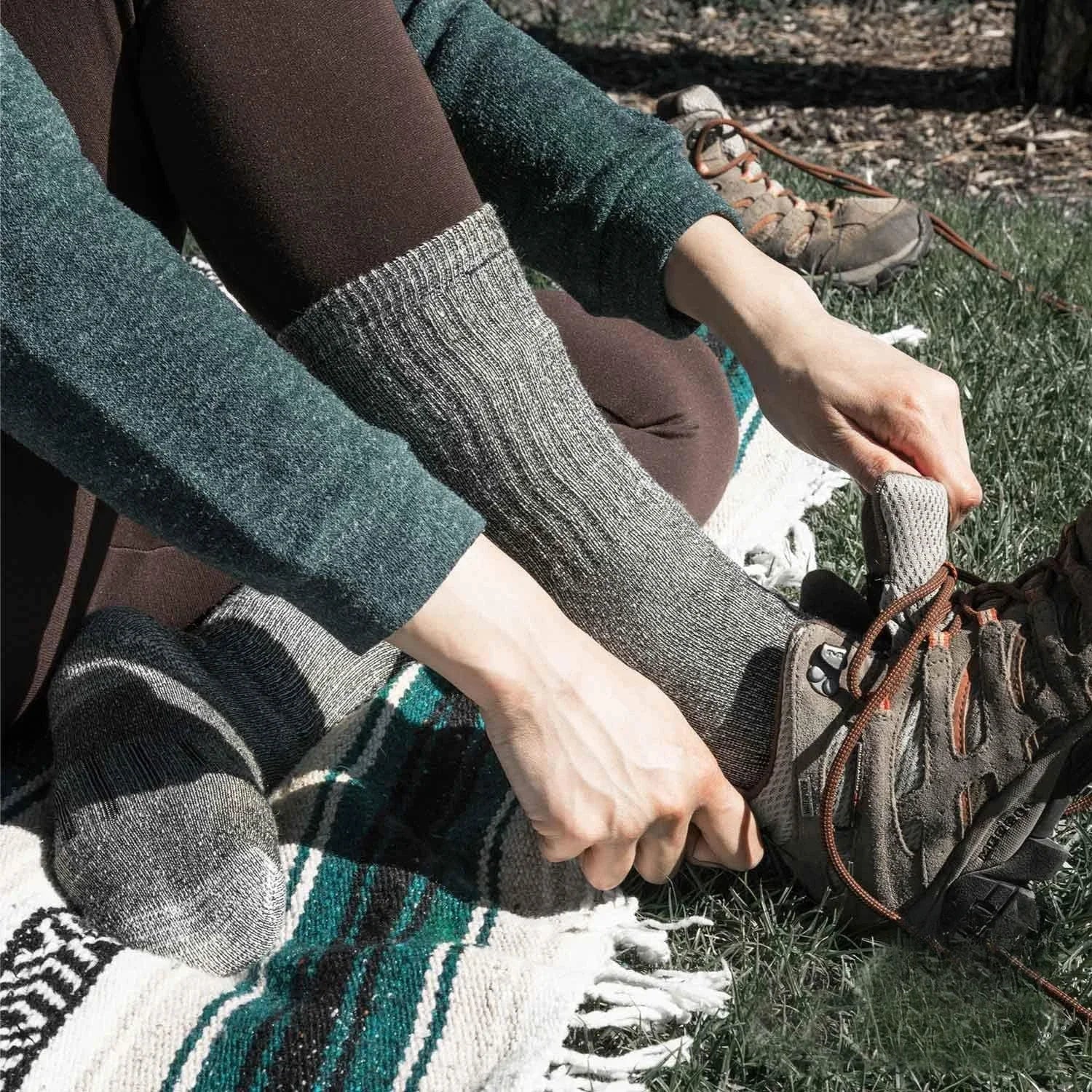 CowLost | uncategorized-merino-wool-hiking-thermal-midweight-cushion-winter-boot-socks-3-pack |2