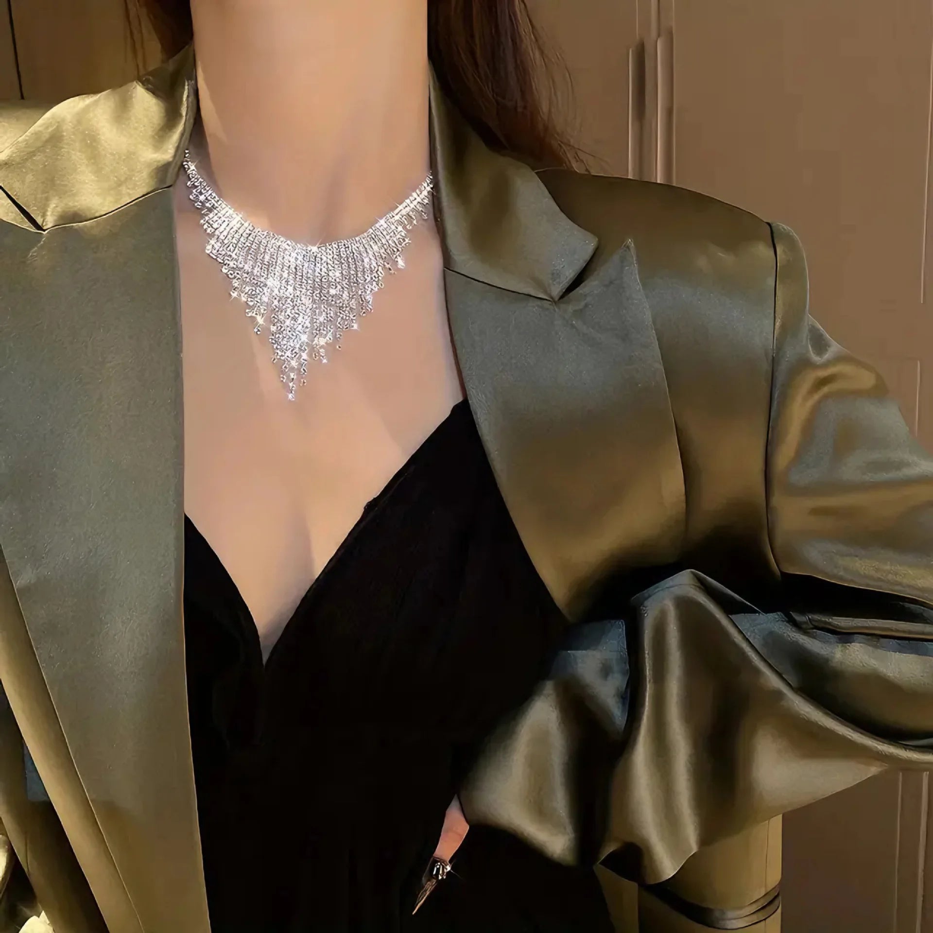 Women's Shiny Geometric Rhinestone Crystal Choker Necklace for Party Nightclub Dance