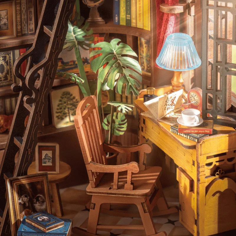 CowLost | fencing-barriers-robotime-rolife-silent-corner-study-diy-book-nook-kit |3