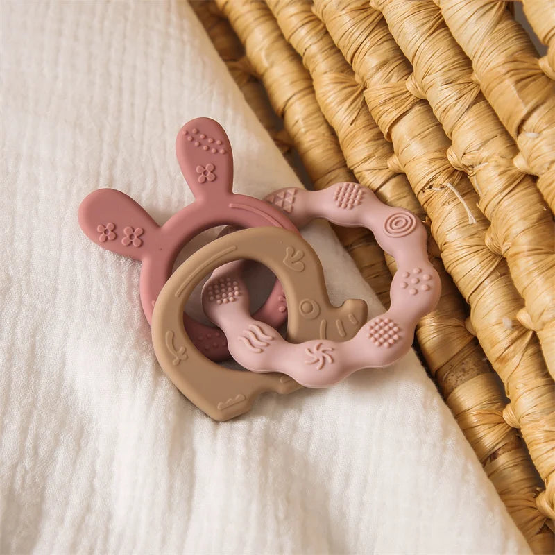 CowLost | baby-transport-accessories-silicone-animal-baby-teether-bracelet-0-12-months-anxiety-toy |18