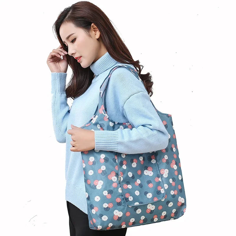CowLost | waterproof-printing-reusable-shopping-bag |4