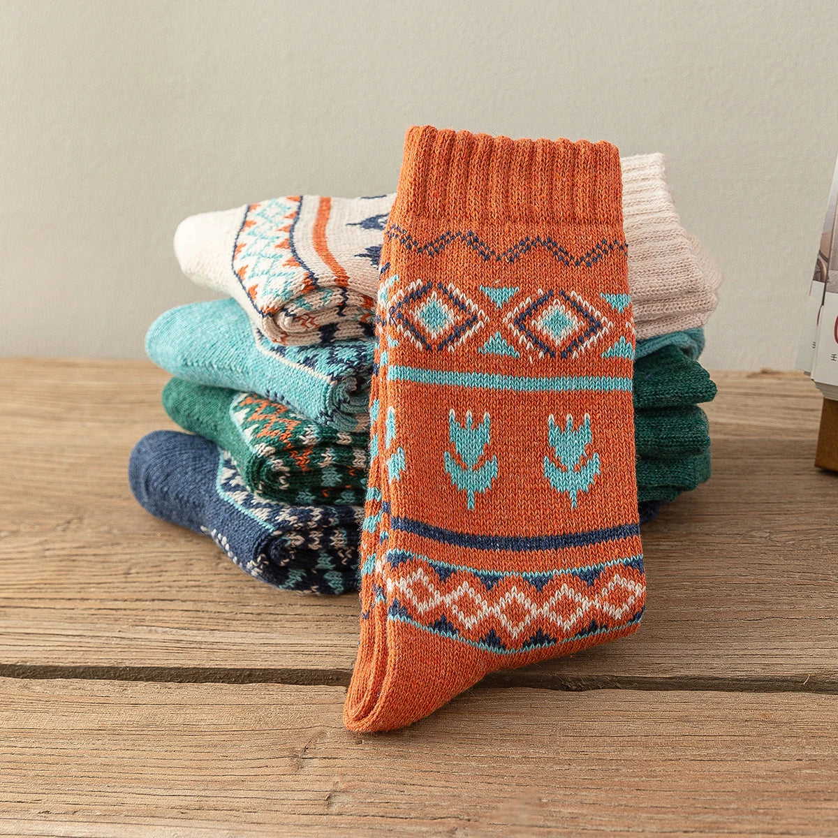 CowLost | sporting-goods-5-pairs-thick-warm-winter-socks-for-men-women-retro-style |2