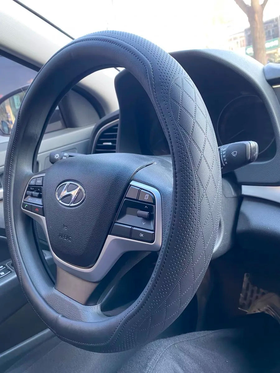 CowLost | napa-leather-perforated-patchwork-car-steering-wheel-cover-1 |20