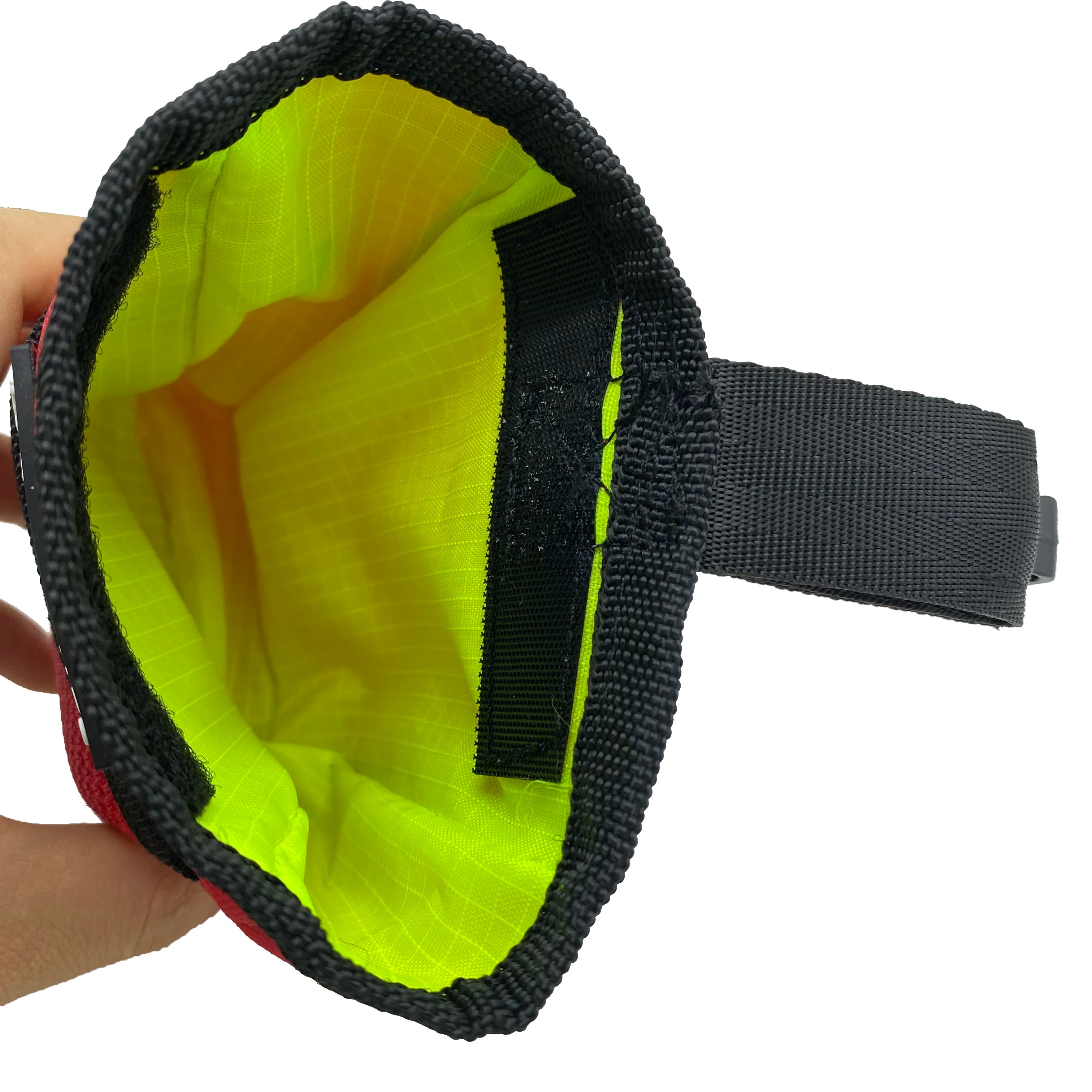 CowLost | uncategorized-portable-outdoor-dog-training-snack-bag-waist-pack |3