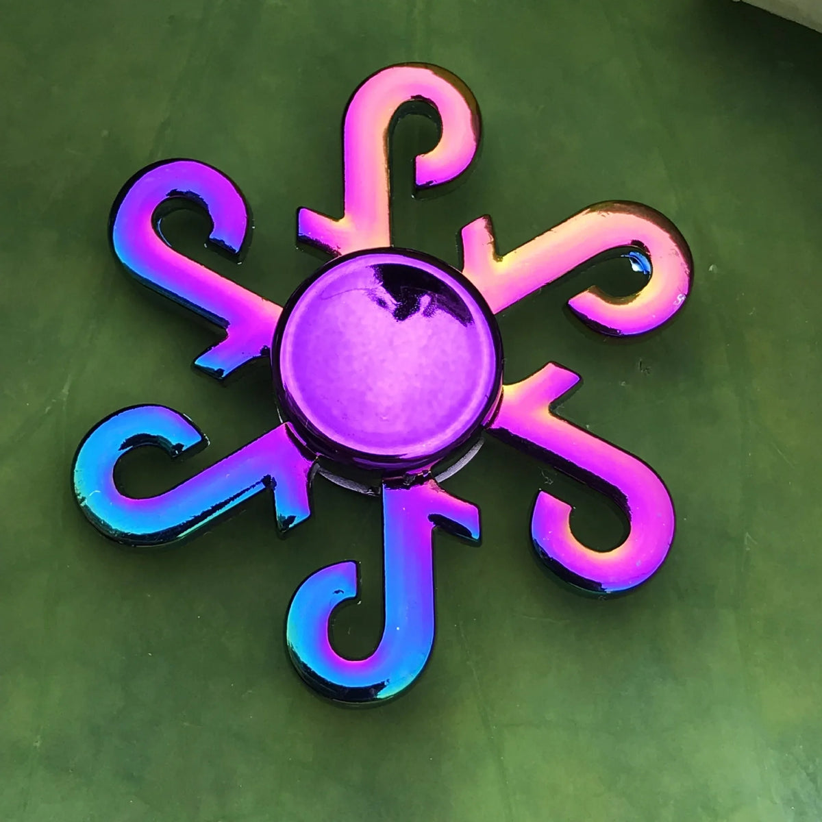 CowLost | product_id-metal-rainbow-gradient-fidget-spinner-r188-mute-bearing-anti-anxiety-edc-hand-toy |24