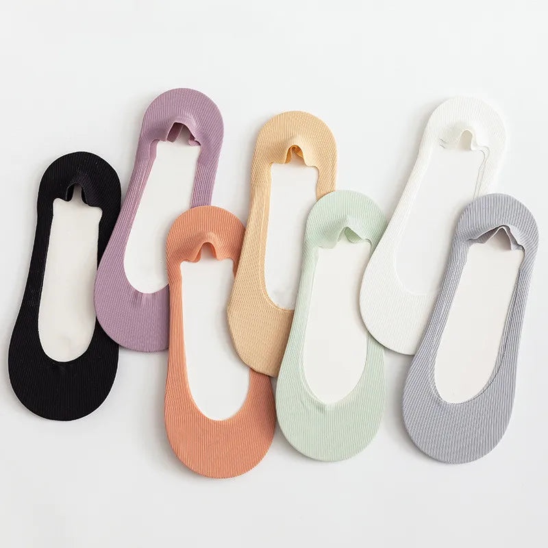 CowLost | product_id-4-pairs-women-s-summer-ice-silk-anti-slip-invisible-short-socks-solid-color |1