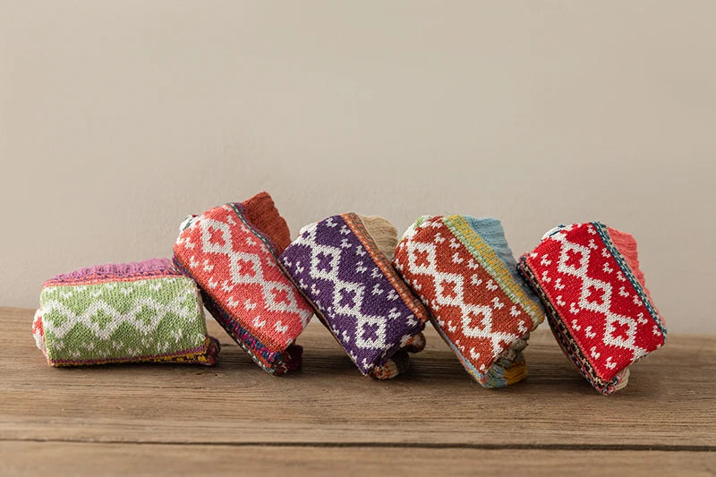 CowLost | sporting-goods-5-pairs-winter-thick-warm-women-vintage-socks |23