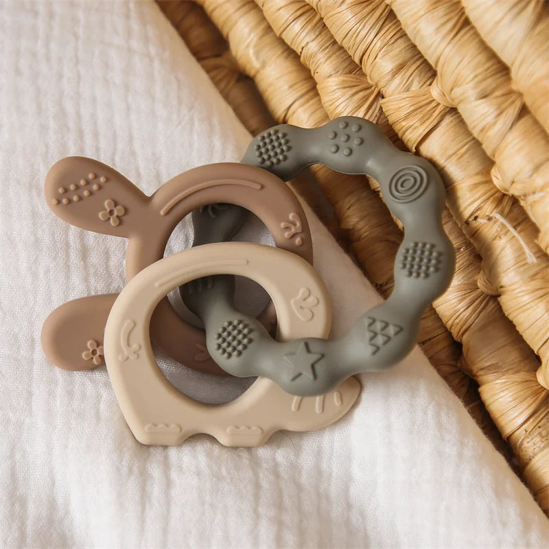 CowLost | baby-transport-accessories-silicone-animal-baby-teether-bracelet-0-12-months-anxiety-toy |17