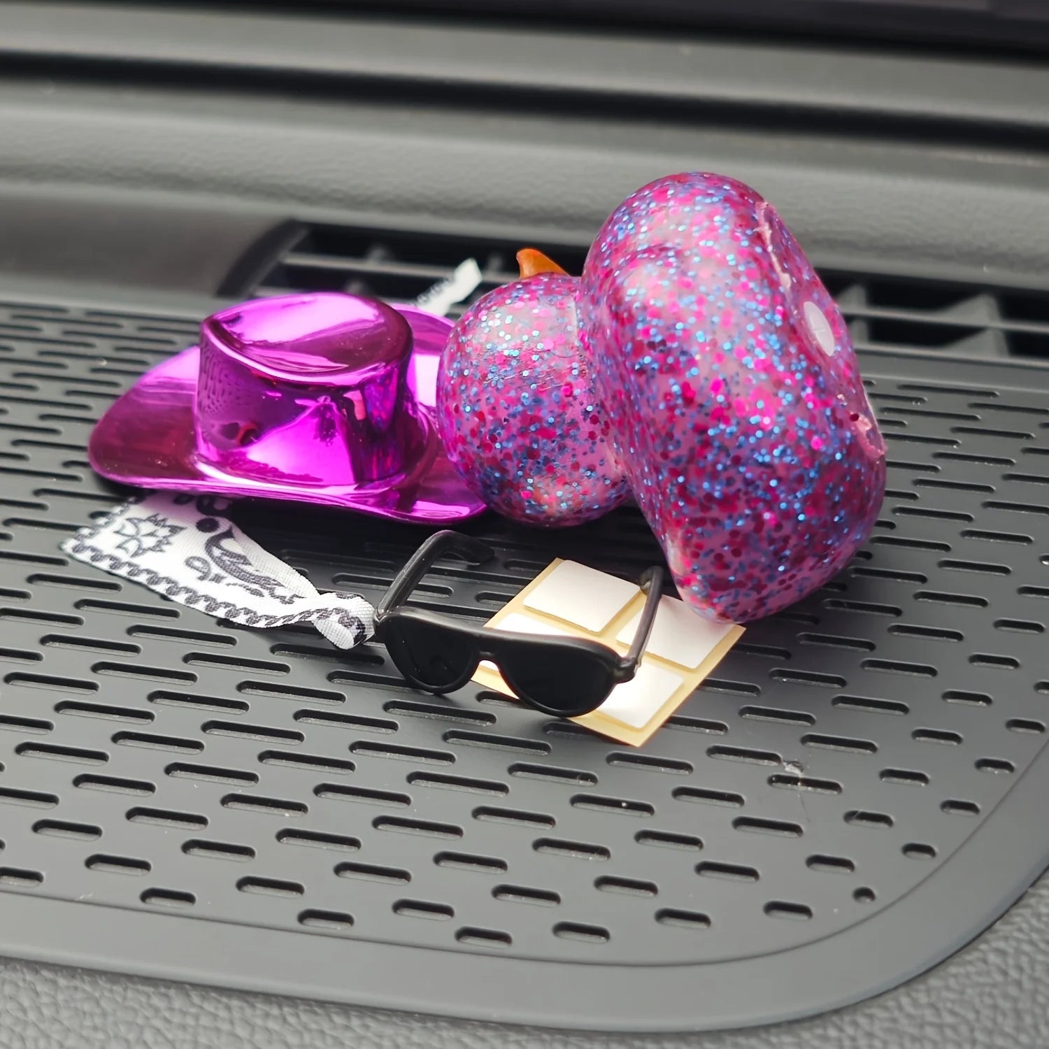 CowLost | product_id-cowboy-hat-rubber-duck-car-decoration-set |3