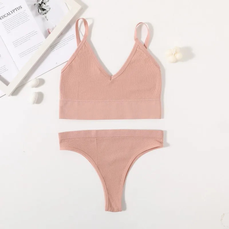 CowLost | product_id-women-seamless-wire-free-bra-high-leg-thong-set-with-u-back |11