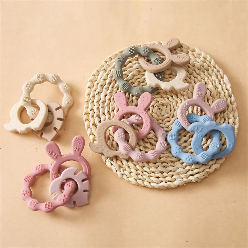 CowLost | baby-transport-accessories-silicone-animal-baby-teether-bracelet-0-12-months-anxiety-toy |1