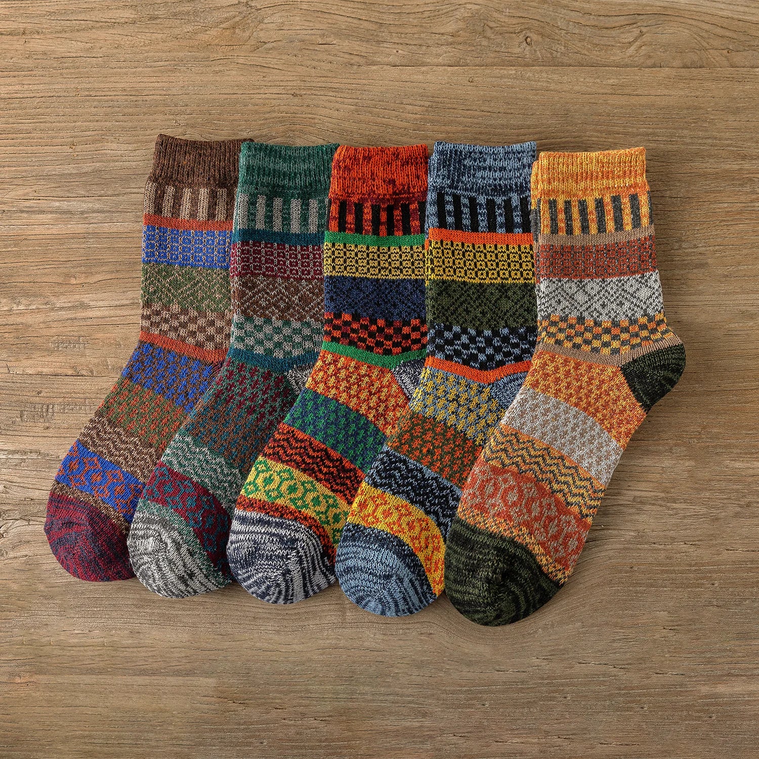 CowLost | sporting-goods-5-pairs-winter-vintage-thick-warm-socks |33