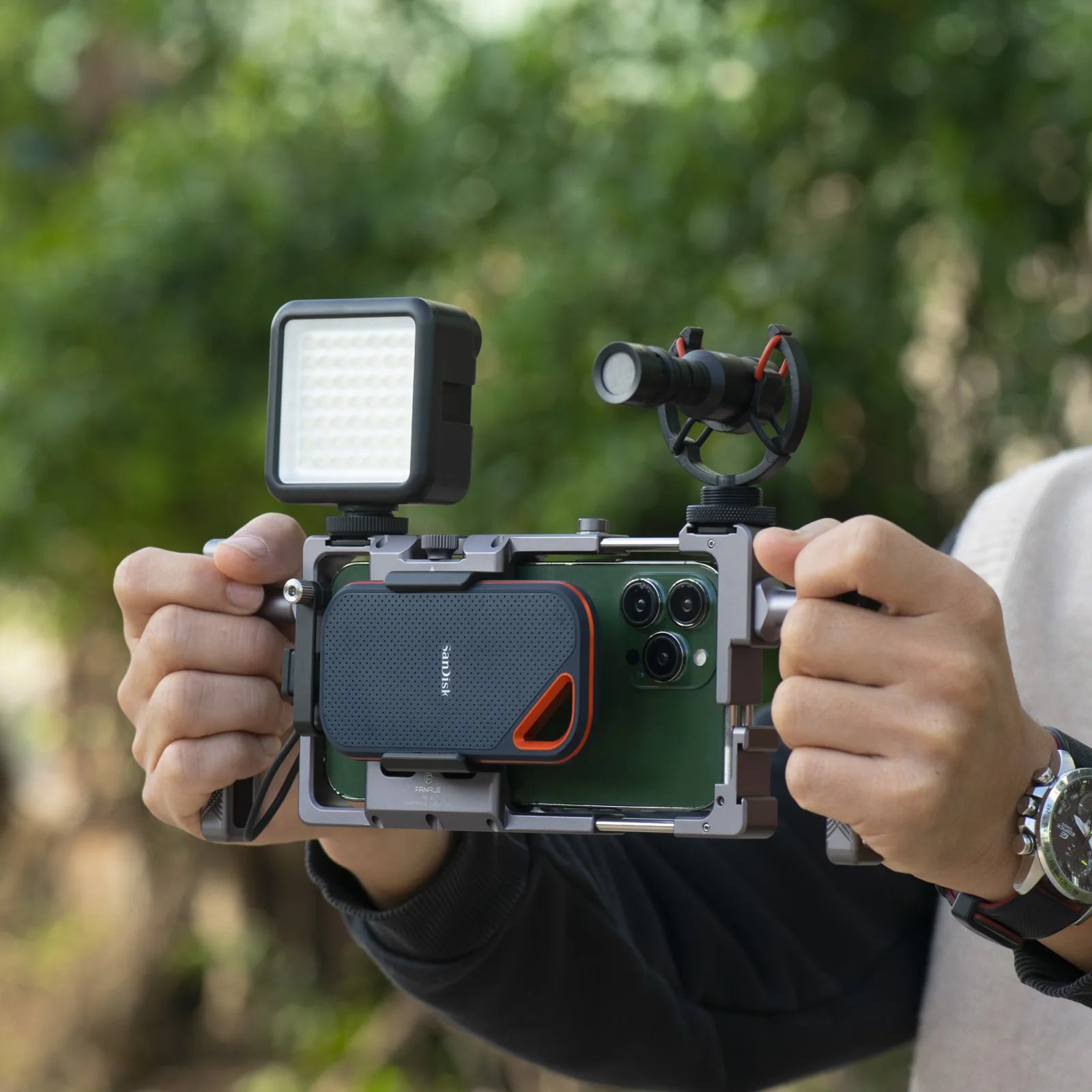 CowLost | product_id-fanaue-adjustable-ssd-holder-clamp-52-70mm-for-sandisk-ssde61-e81-samsung-ssdt7-t9 |8