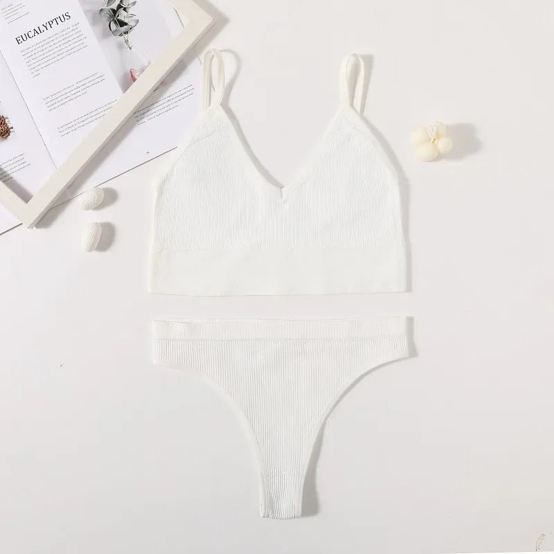 CowLost | product_id-women-seamless-wire-free-bra-high-leg-thong-set-with-u-back |7