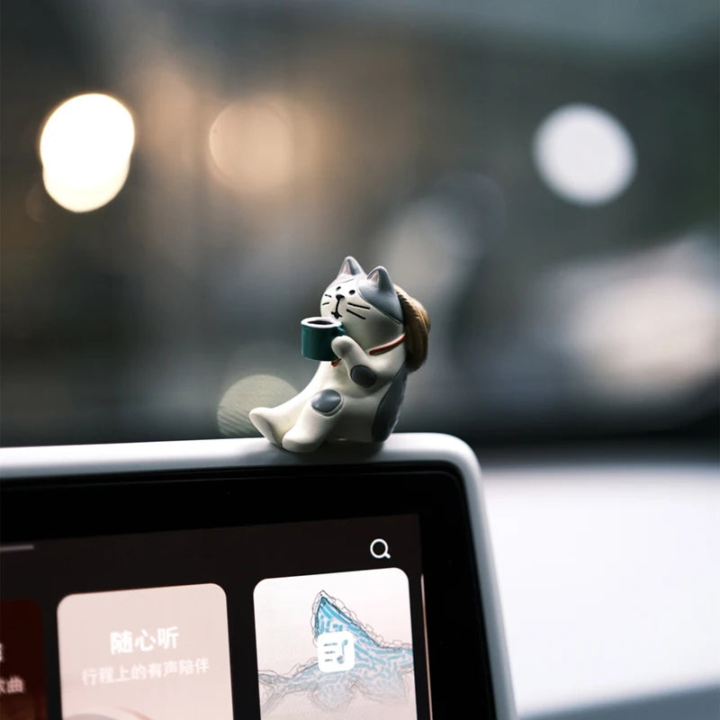 CowLost | decor-product_id-healing-kitten-resin-car-dashboard-ornament-decorative-cat-figure |18