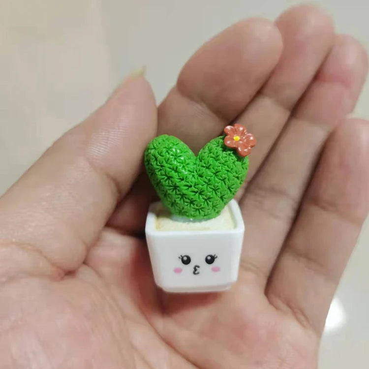 CowLost | 4pcs-resin-simulation-cactus-car-decoration-mini-succulent-decoration-home-office-desktop-computer-crafts-couple-small-gifts-toy |16