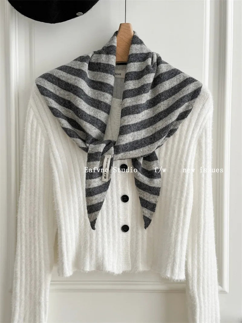 CowLost | british-korean-triangle-scarf-niche-wool-triangular |61