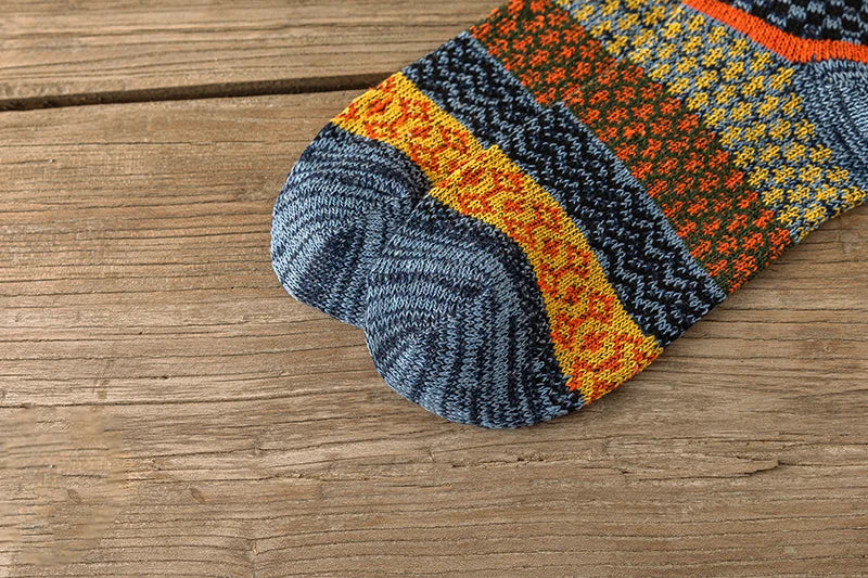 CowLost | sporting-goods-5-pairs-winter-vintage-thick-warm-socks |21