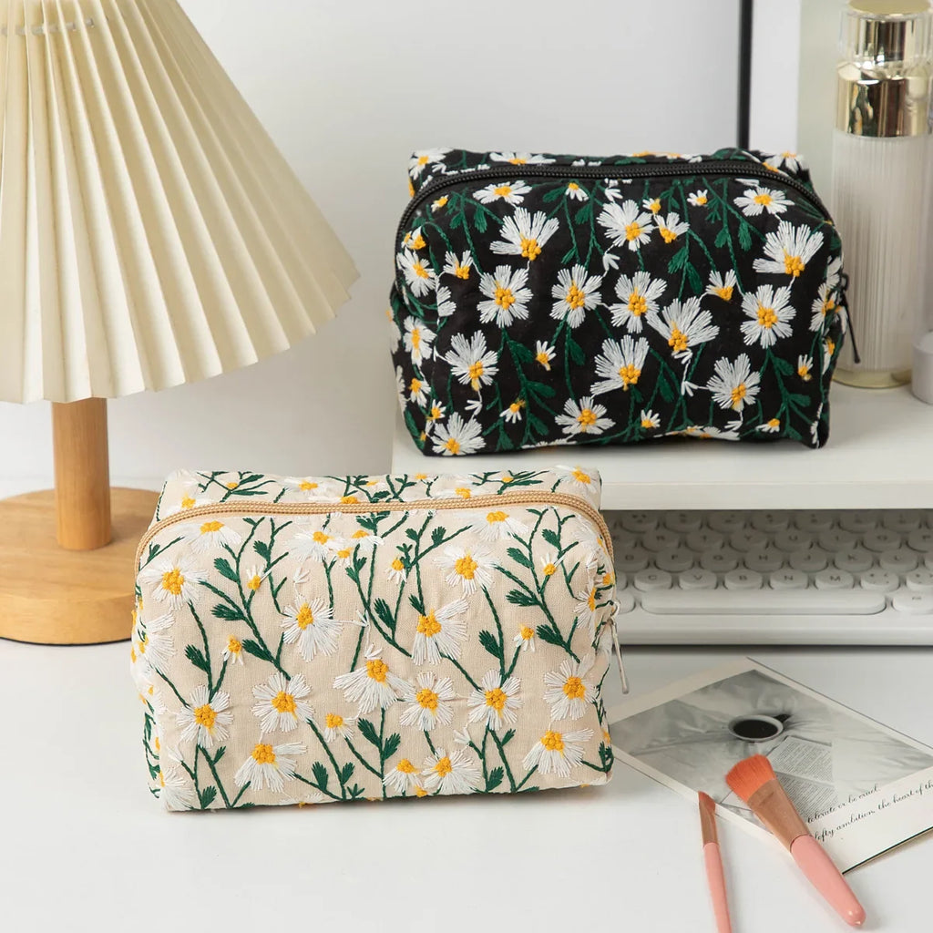 CowLost | floral-embroidery-women-cosmetic-bag |1