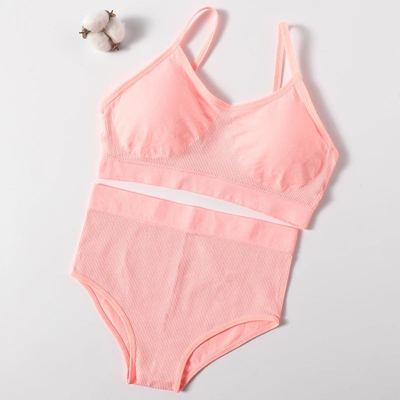 CowLost | product_id-seamless-women-s-push-up-sports-bra-and-high-rise-briefs-set |5