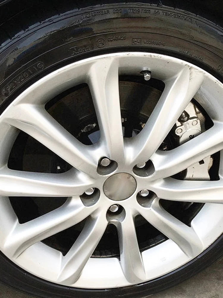 CowLost | product_id-car-wheels-rust-remover-multi-purpose-chrome-rim-brake-cleaner-spray-120g |9