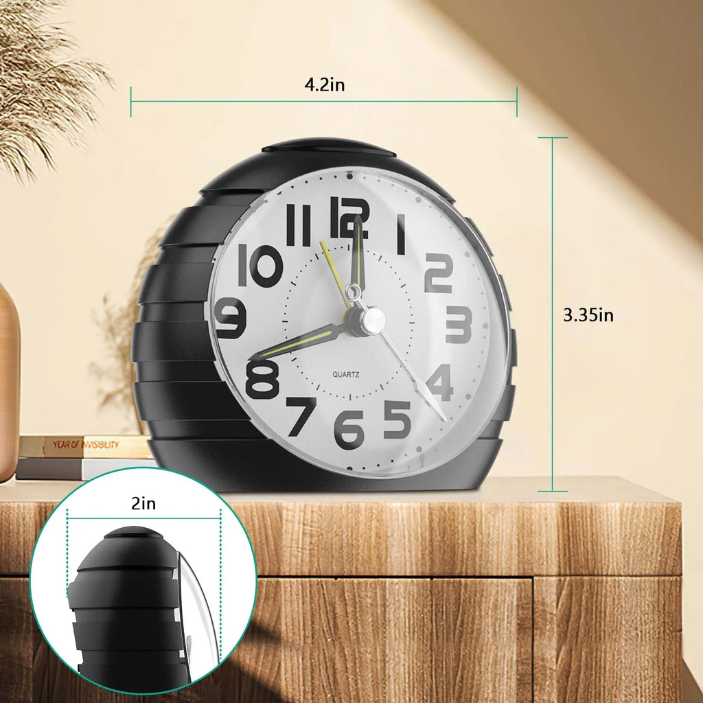 ORIA Silent Analog Alarm Clock Large Dial with Night Light and Snooze Function