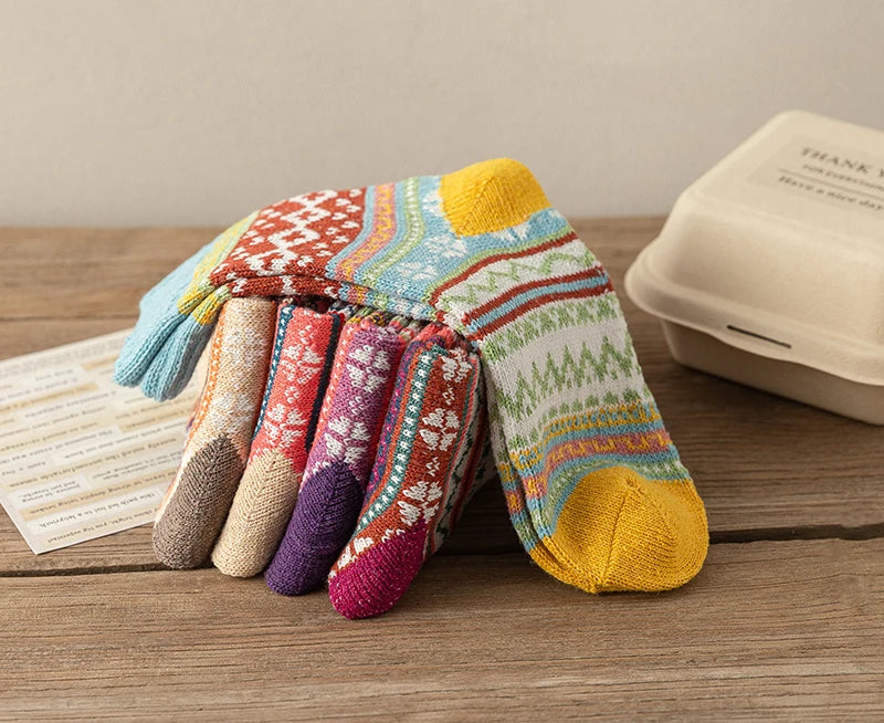CowLost | sporting-goods-5-pairs-winter-thick-warm-women-vintage-socks |21