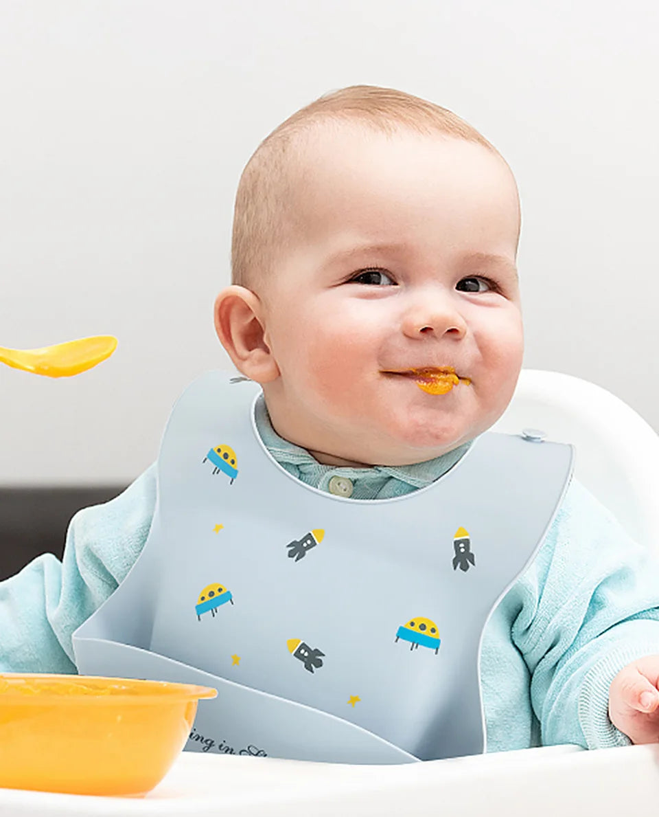 CowLost | waterproof-bibs-for-kids-feeding-baby-eating-stuff-soft-silicone |7