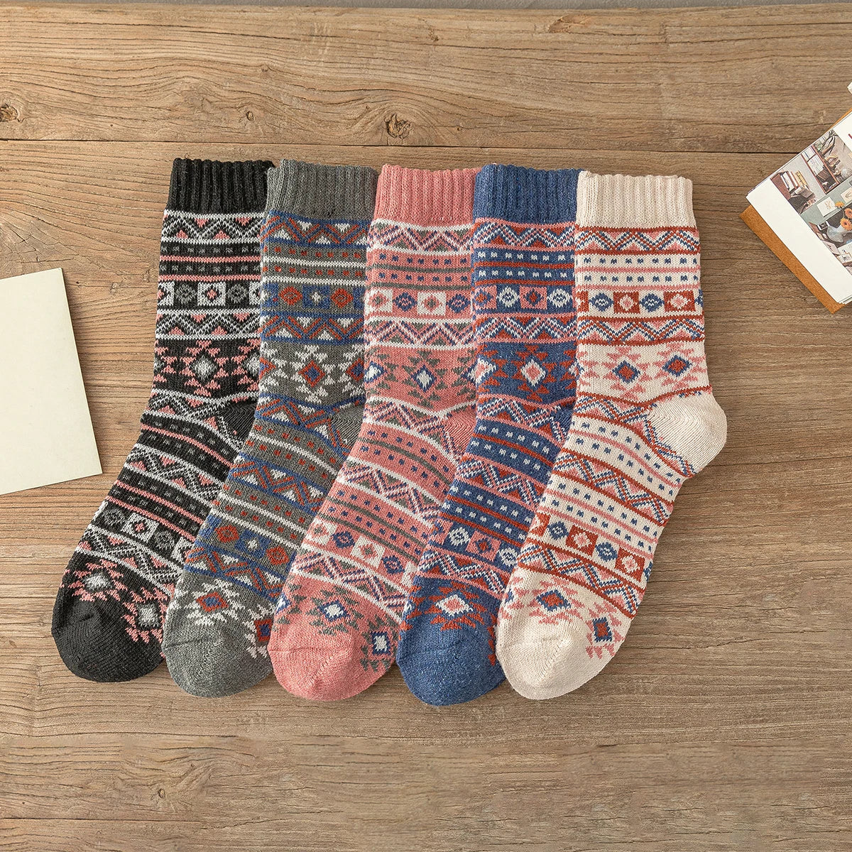 CowLost | sporting-goods-5-pairs-thick-winter-warm-unisex-socks-retro-style |22