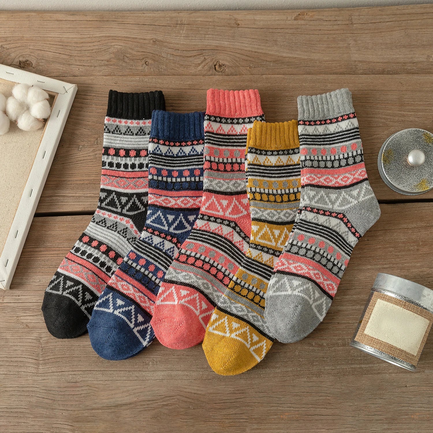 CowLost | sporting-goods-5-pairs-thick-warm-retro-style-socks-for-men-women |19