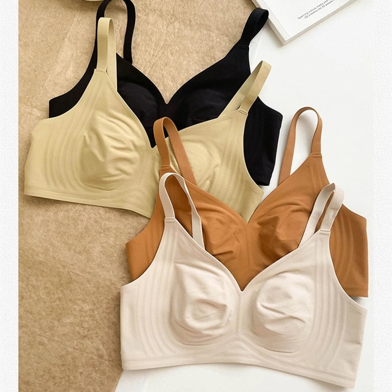 CowLost | product_id-seamless-full-cup-one-piece-bra-for-large-breasts-with-fixed-cup-and-three-hook-closure |12