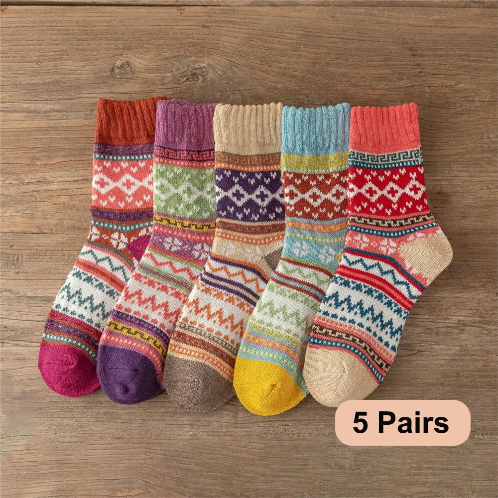 CowLost | sporting-goods-5-pairs-winter-thick-warm-women-vintage-socks |1