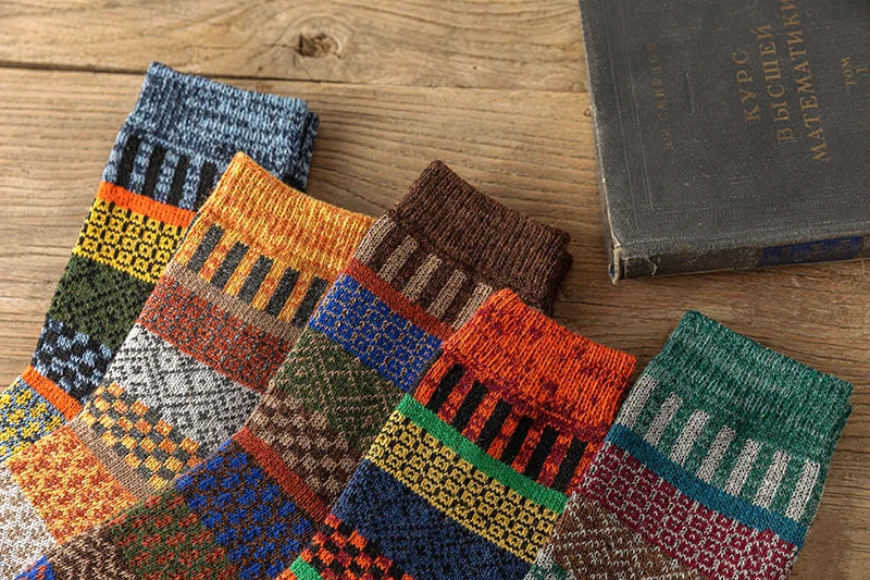 CowLost | sporting-goods-5-pairs-winter-vintage-thick-warm-socks |26