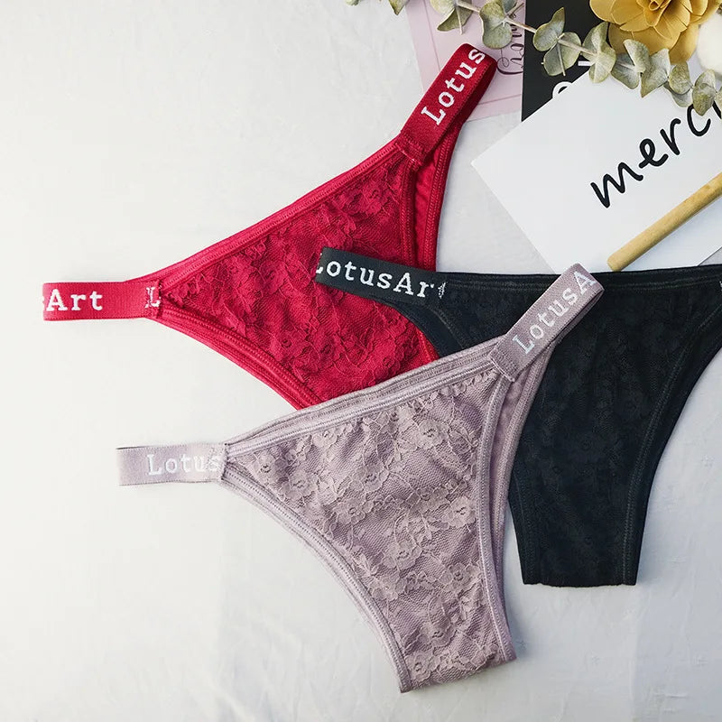 CowLost | product_id-3pcs-women-s-low-waist-lace-brazilian-briefs-set |7