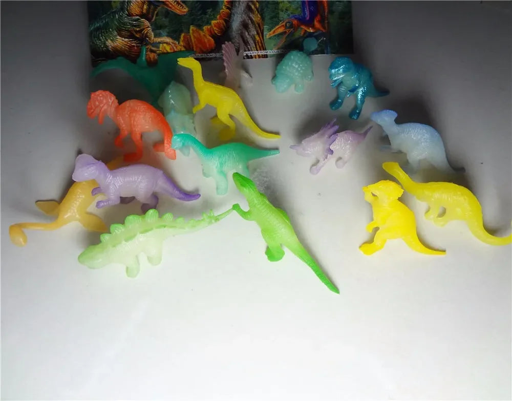 16Pcs Glow-in-the-Dark Mini Dinosaur Figure Toys Set