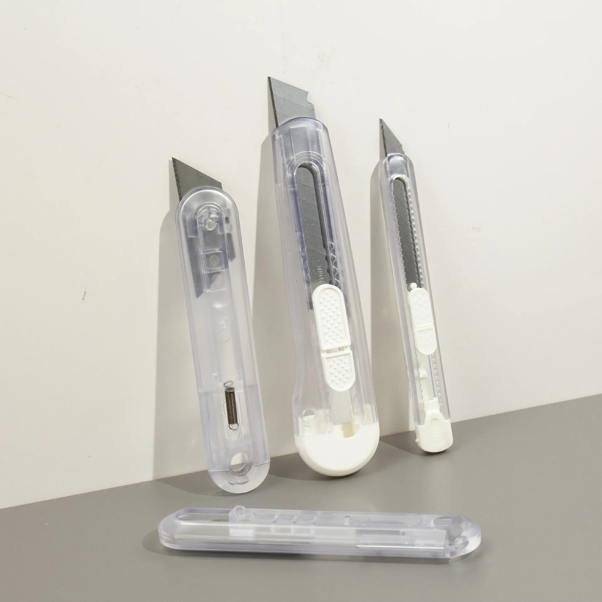 CowLost | product_id-ins-transparent-retractable-utility-knife-small-box-cutter-for-wallpaper-and-paper-cutting |7